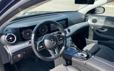 Mercedes-Benz E-Класс, 2020 год, 4 950 000 рублей, 5 фотография