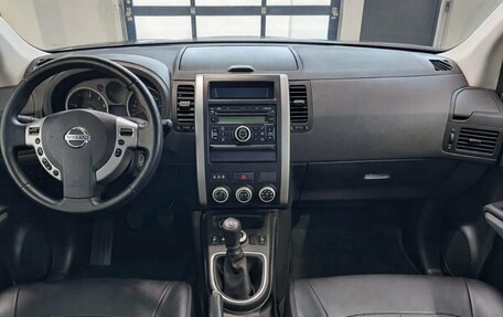 Nissan X-Trail, 2010 год, 999 000 рублей, 10 фотография