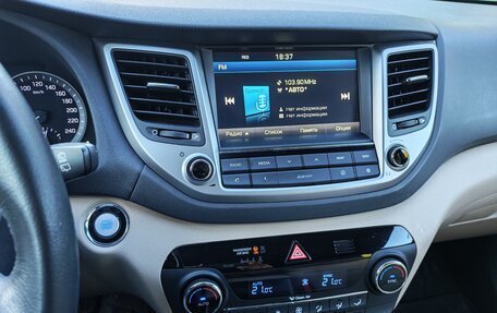 Hyundai Tucson III, 2016 год, 2 350 000 рублей, 6 фотография