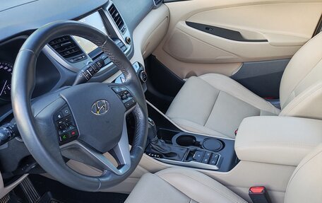 Hyundai Tucson III, 2016 год, 2 350 000 рублей, 8 фотография