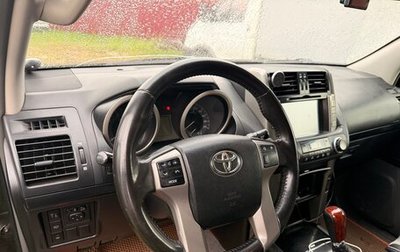 Toyota Land Cruiser Prado 150 рестайлинг 2, 2012 год, 2 600 000 рублей, 1 фотография