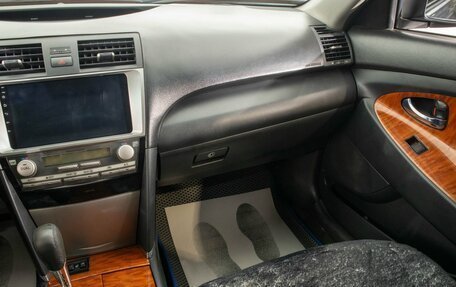 Toyota Camry, 2011 год, 1 299 000 рублей, 21 фотография