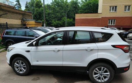 Ford Kuga III, 2018 год, 1 660 000 рублей, 2 фотография