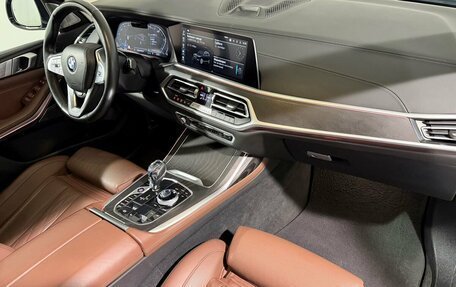 BMW X7, 2021 год, 9 989 800 рублей, 3 фотография