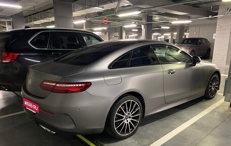 Mercedes-Benz E-Класс, 2018 год, 5 000 000 рублей, 5 фотография