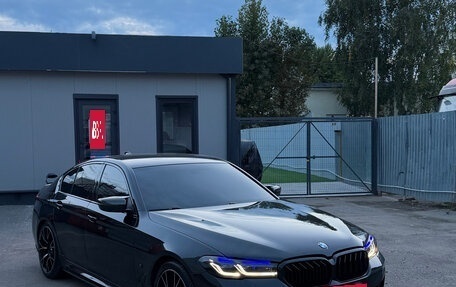 BMW 5 серия, 2020 год, 2 899 000 рублей, 8 фотография
