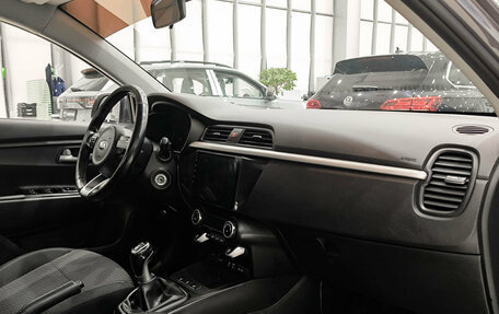 KIA Rio IV, 2017 год, 1 050 000 рублей, 13 фотография