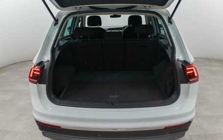 Volkswagen Tiguan II, 2016 год, 1 950 000 рублей, 20 фотография