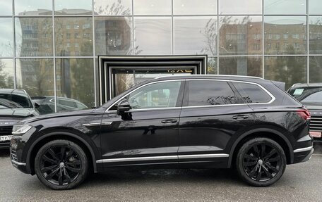 Volkswagen Touareg III, 2019 год, 4 199 000 рублей, 8 фотография