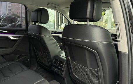 Volkswagen Touareg III, 2019 год, 4 199 000 рублей, 32 фотография