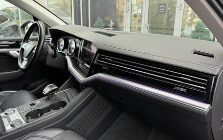 Volkswagen Touareg III, 2019 год, 4 199 000 рублей, 35 фотография