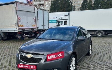 Chevrolet Cruze II, 2012 год, 910 000 рублей, 2 фотография