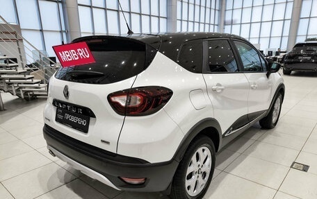Renault Kaptur I рестайлинг, 2016 год, 1 350 000 рублей, 6 фотография