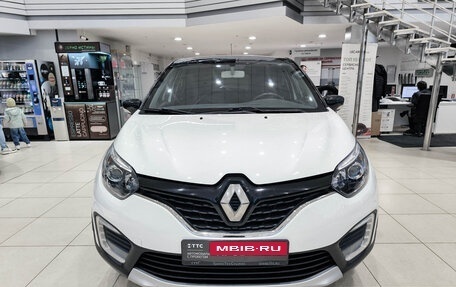 Renault Kaptur I рестайлинг, 2016 год, 1 350 000 рублей, 2 фотография
