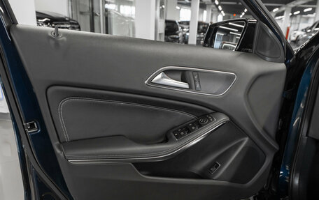 Mercedes-Benz GLA, 2017 год, 2 470 000 рублей, 13 фотография