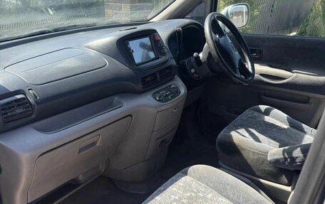 Nissan Serena II, 2000 год, 280 000 рублей, 9 фотография