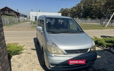 Nissan Serena II, 2000 год, 280 000 рублей, 2 фотография