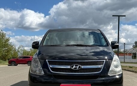Hyundai Grand Starex Grand Starex I рестайлинг 2, 2010 год, 1 450 000 рублей, 1 фотография