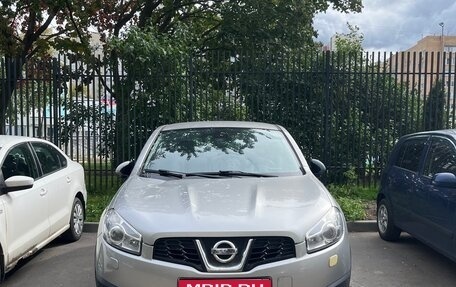 Nissan Qashqai, 2011 год, 900 000 рублей, 1 фотография