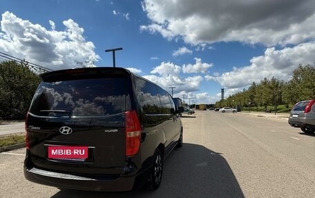 Hyundai Grand Starex Grand Starex I рестайлинг 2, 2010 год, 1 450 000 рублей, 14 фотография