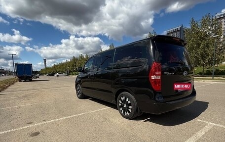 Hyundai Grand Starex Grand Starex I рестайлинг 2, 2010 год, 1 450 000 рублей, 13 фотография