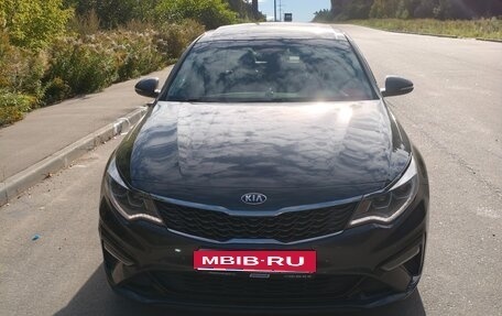 KIA Optima IV, 2018 год, 1 990 000 рублей, 3 фотография