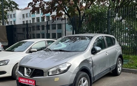 Nissan Qashqai, 2011 год, 900 000 рублей, 3 фотография