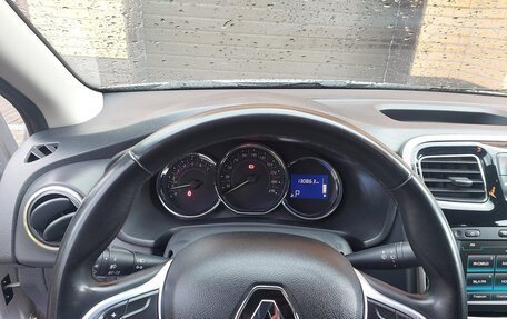 Renault Logan II, 2018 год, 970 000 рублей, 9 фотография
