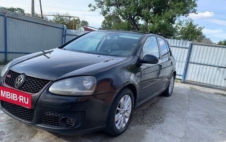 Volkswagen Golf V, 2004 год, 410 000 рублей, 4 фотография