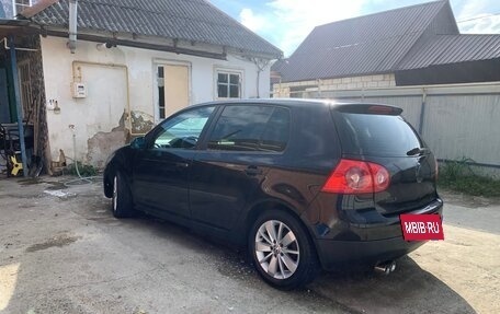 Volkswagen Golf V, 2004 год, 410 000 рублей, 21 фотография