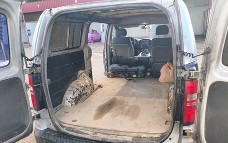 Hyundai H-1 II рестайлинг, 2012 год, 1 000 000 рублей, 5 фотография