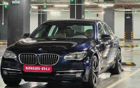 BMW 7 серия, 2015 год, 2 500 000 рублей, 11 фотография