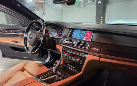 BMW 7 серия, 2015 год, 2 500 000 рублей, 23 фотография