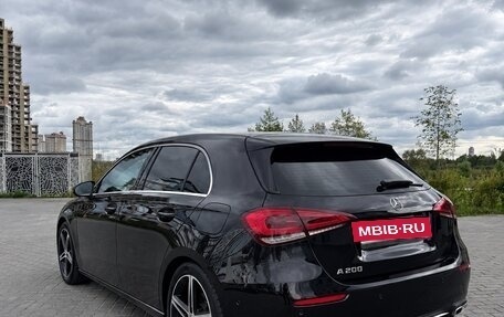 Mercedes-Benz A-Класс, 2018 год, 2 350 000 рублей, 4 фотография