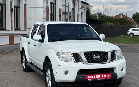 Nissan Navara (Frontier), 2011 год, 1 280 000 рублей, 3 фотография
