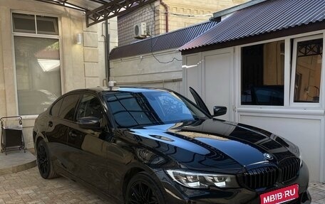 BMW 3 серия, 2019 год, 2 720 000 рублей, 1 фотография