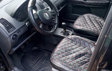Volkswagen Polo IV рестайлинг, 2004 год, 280 000 рублей, 8 фотография
