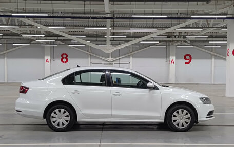 Volkswagen Jetta VI, 2016 год, 1 090 000 рублей, 5 фотография