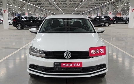 Volkswagen Jetta VI, 2016 год, 1 090 000 рублей, 2 фотография