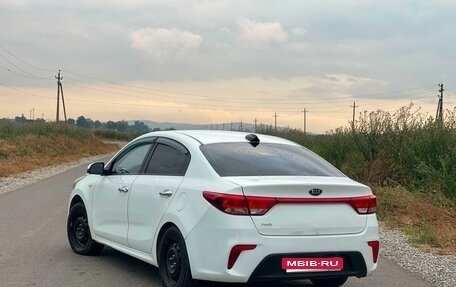 KIA Rio IV, 2018 год, 850 000 рублей, 10 фотография