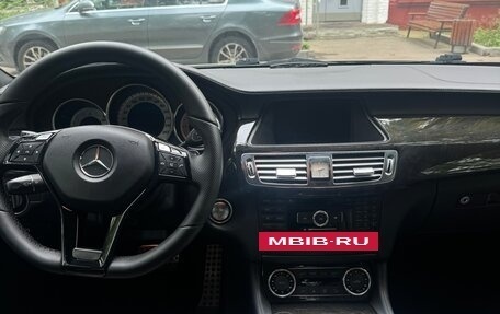 Mercedes-Benz CLS, 2011 год, 2 200 000 рублей, 11 фотография