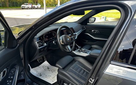 BMW 3 серия, 2019 год, 4 980 000 рублей, 5 фотография
