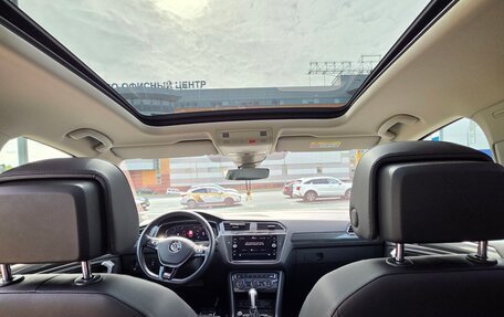 Volkswagen Tiguan II, 2019 год, 3 300 000 рублей, 20 фотография