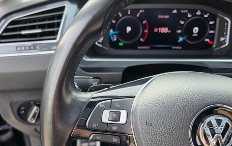 Volkswagen Tiguan II, 2019 год, 3 300 000 рублей, 22 фотография