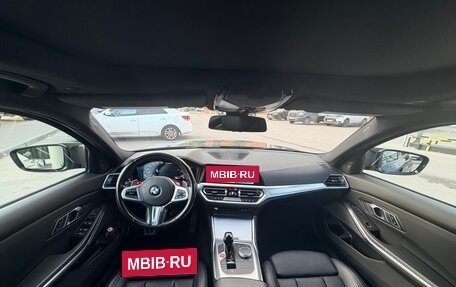 BMW 3 серия, 2022 год, 3 490 000 рублей, 10 фотография