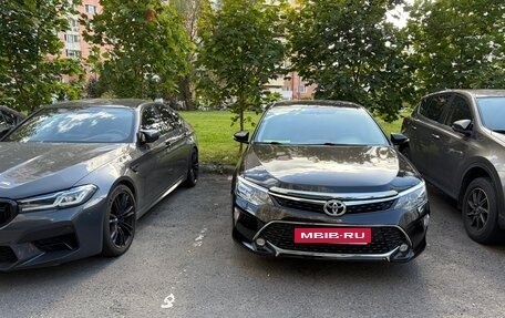 Toyota Camry, 2017 год, 1 999 999 рублей, 11 фотография