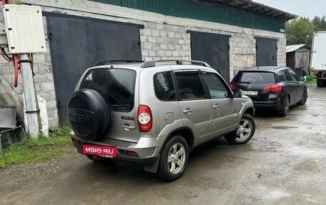Chevrolet Niva I рестайлинг, 2013 год, 650 000 рублей, 3 фотография