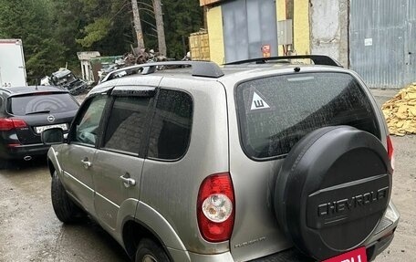 Chevrolet Niva I рестайлинг, 2013 год, 650 000 рублей, 4 фотография