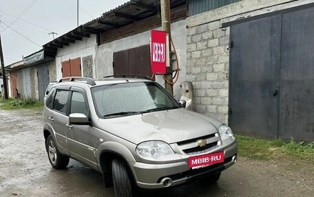 Chevrolet Niva I рестайлинг, 2013 год, 650 000 рублей, 2 фотография