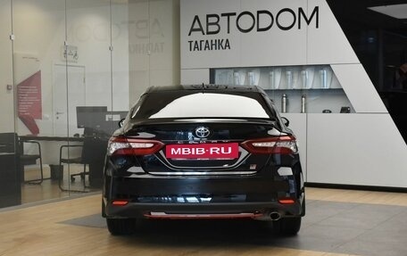 Toyota Camry, 2021 год, 3 149 000 рублей, 6 фотография